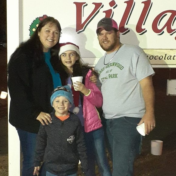 Meet your Posher, Vanessa - Picture 1 of 1